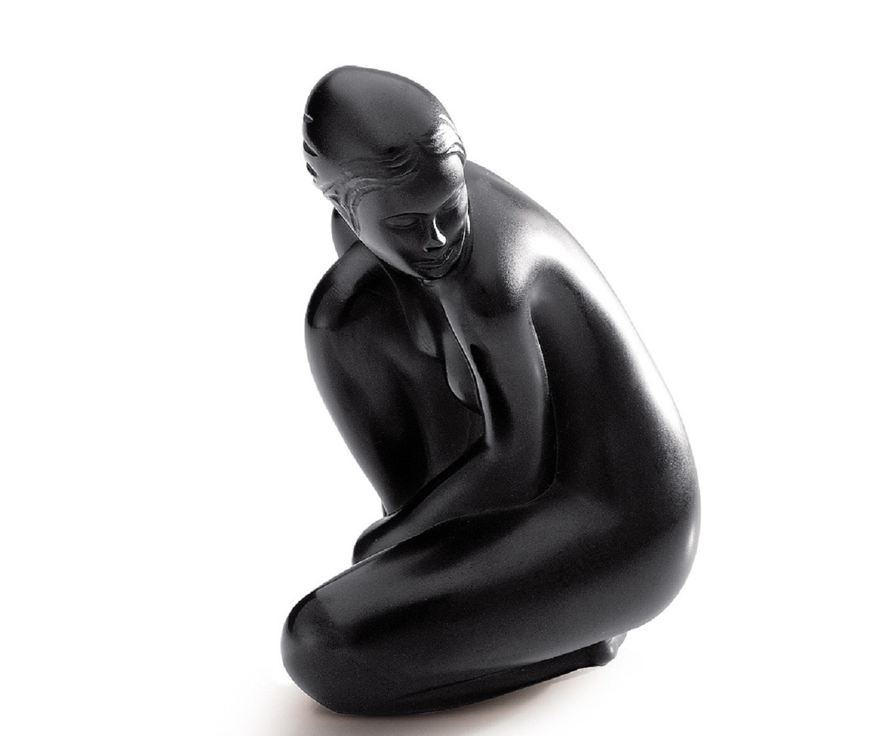 1193110-venus-tall-nude-sculpture